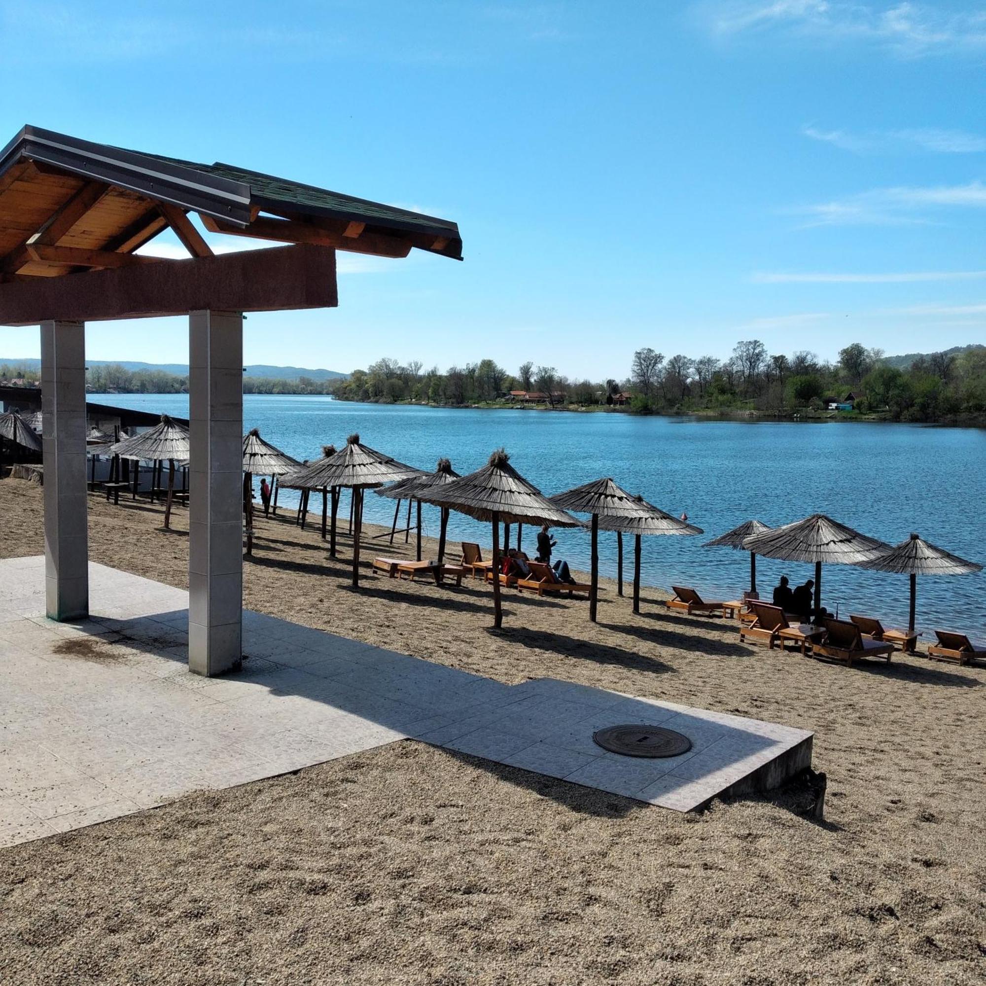 Hn Lux & Spa Veliko Gradište Екстериор снимка