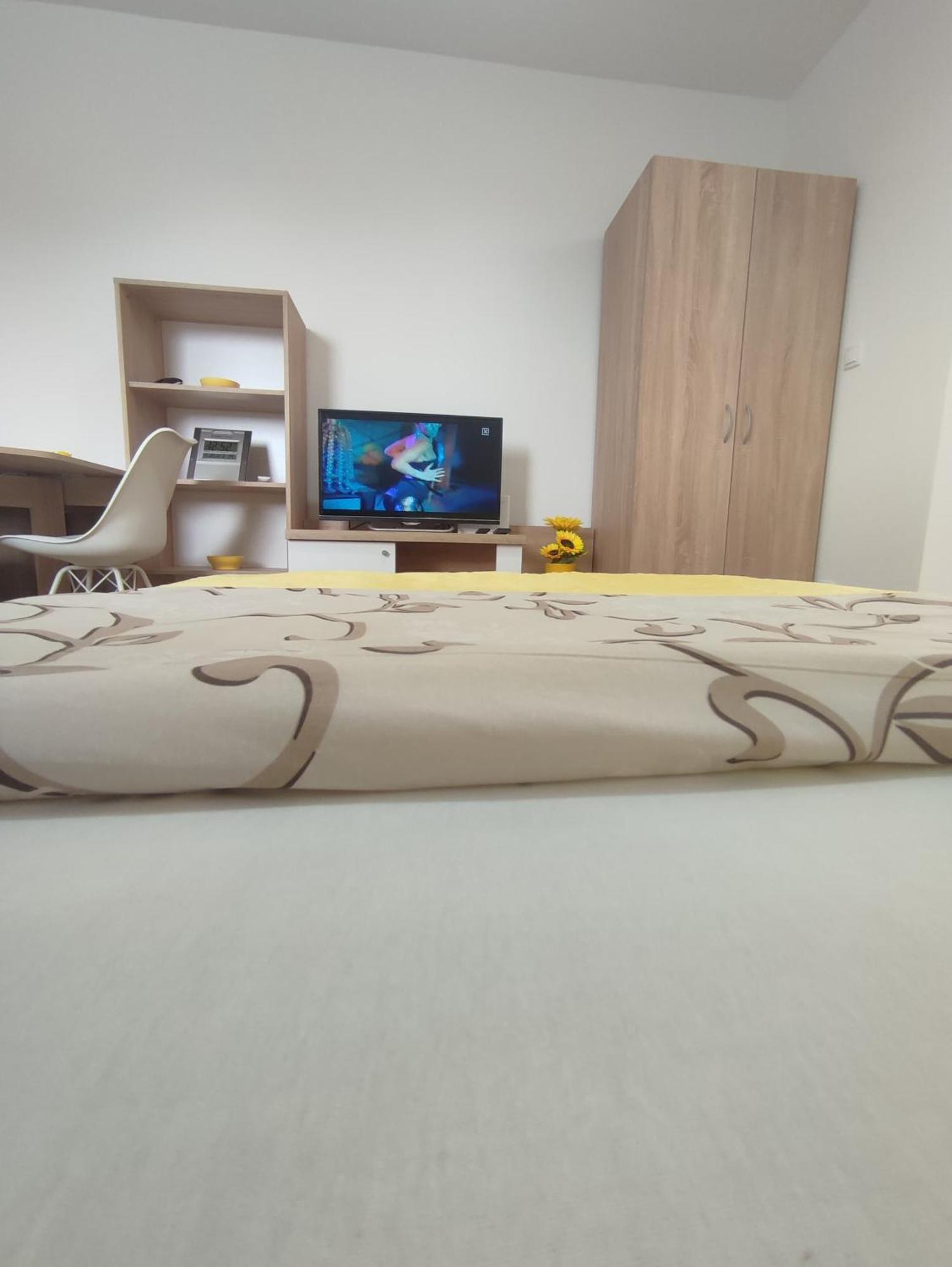 Hn Lux & Spa Veliko Gradište Екстериор снимка