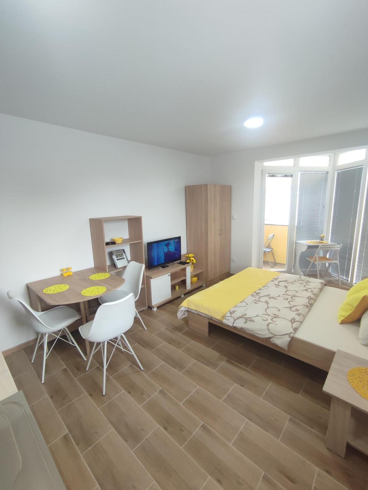 Hn Lux & Spa Veliko Gradište Екстериор снимка